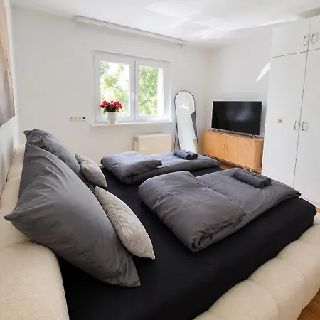 Velmora Boutique Charming Rheingau Apartment Oestrich-Winkel